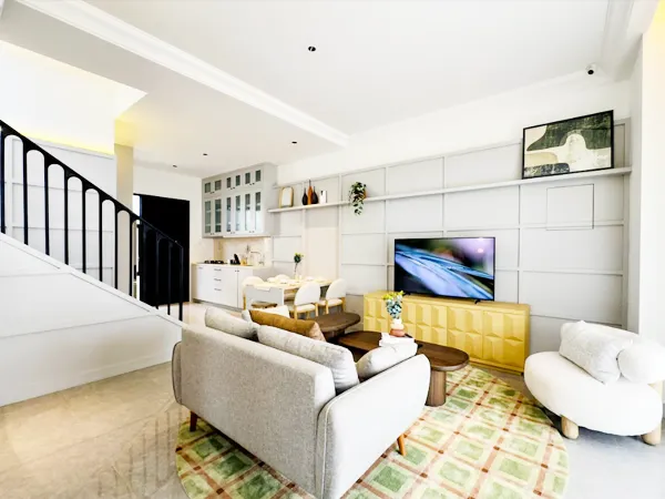 Pine Hill Interior 2